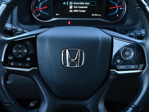 Used 2020 Honda Pilot Elite image 36