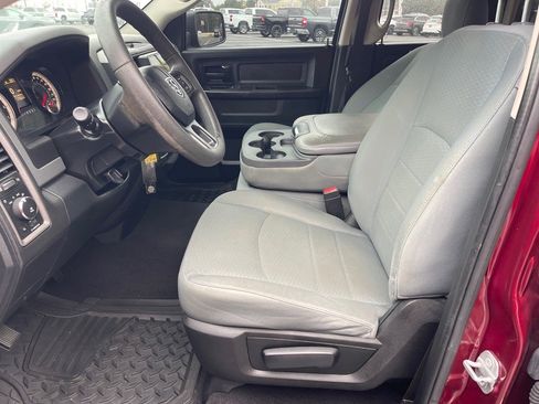 Used 2017 RAM 1500 Express w/ Express Value Package image 10