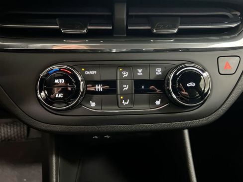 New 2026 Buick Envista Preferred w/ Convenience I Package FWD image 16