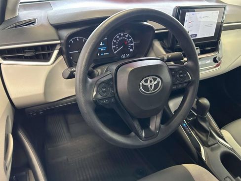 Certified 2025 Toyota Corolla LE FWD image 13