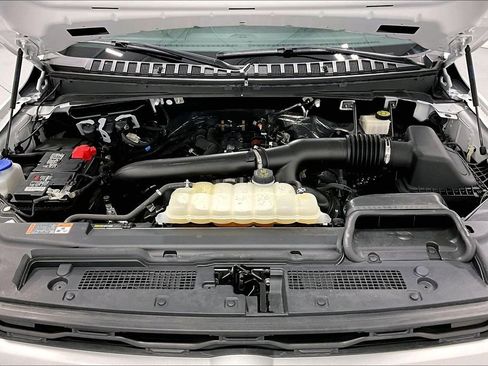 Used 2024 Ford Expedition Max XLT image 12