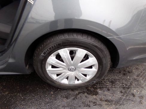 Used 2016 Volkswagen Jetta S FWD image 12