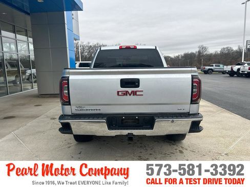Used 2018 GMC Sierra 1500 SLT w/ SLT Premium Package image 5