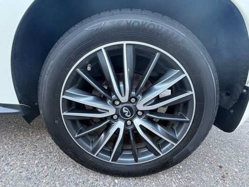 Used 2019 INFINITI QX60 Luxe w/ Sensory Package AWD/4WD image 46