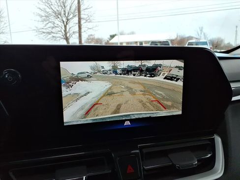 Used 2024 Chevrolet TrailBlazer LT w/ LT Cold Weather Package image 36