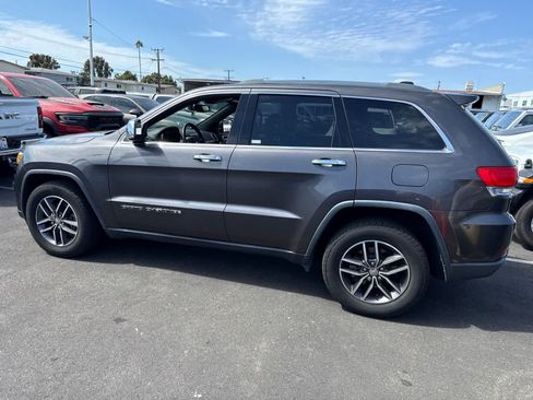 Used 2018 Jeep Grand Cherokee Limited RWD image 9