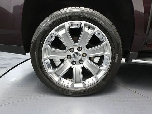 Used 2017 GMC Yukon XL Denali w/ Open Road Package image 17