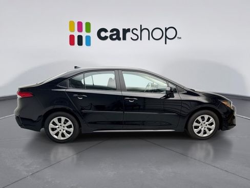 Used 2026 Toyota Corolla LE FWD image 6