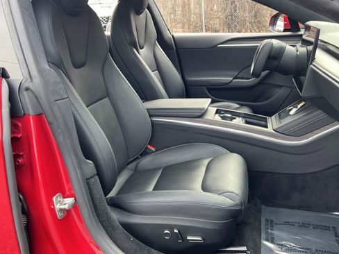 Used 2021 Tesla Model S Plaid image 26