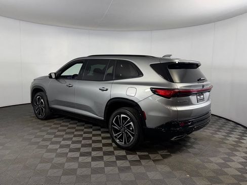Used 2026 Buick Enclave Sport Touring FWD image 10