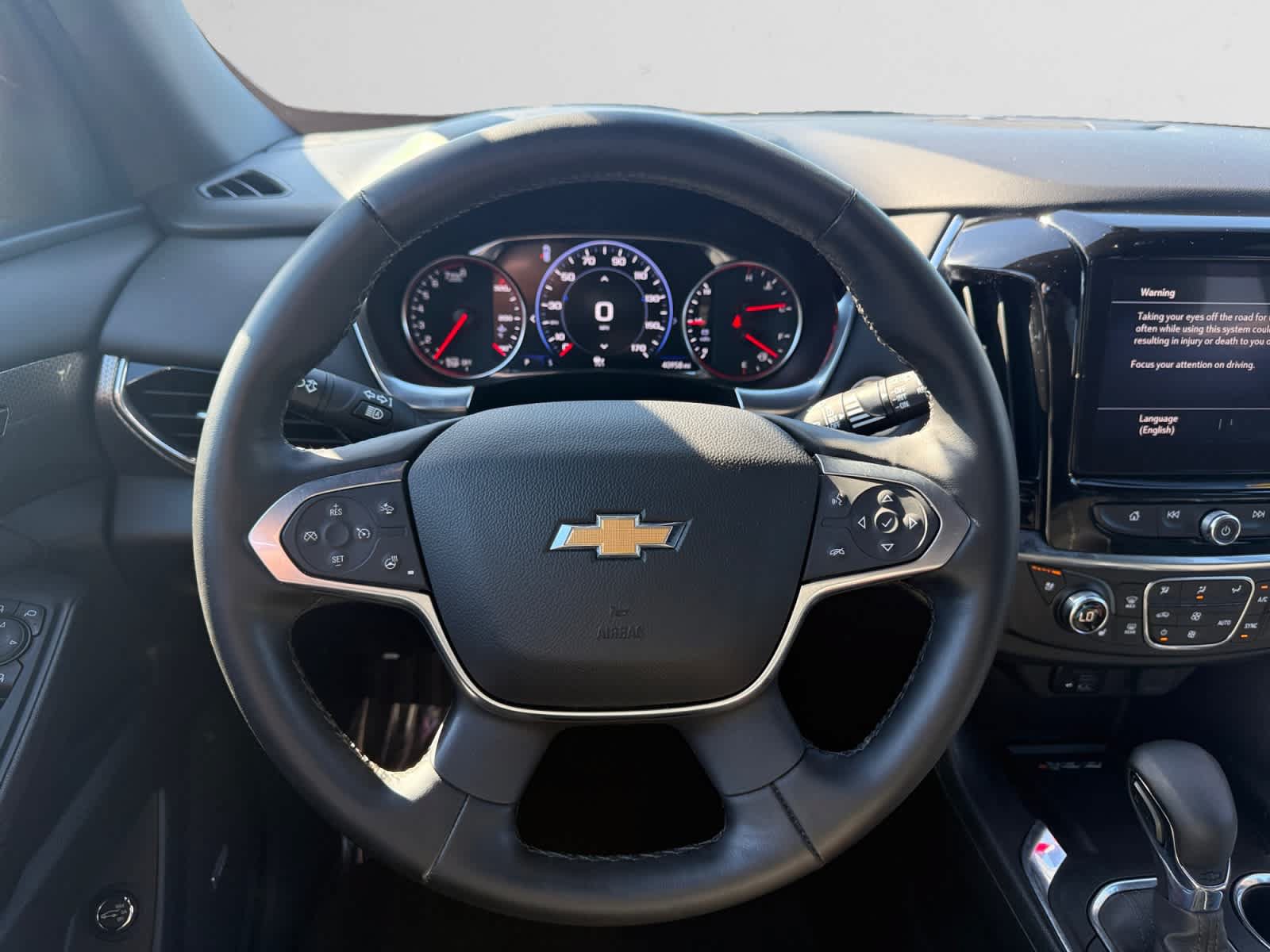 Used 2023 Chevrolet Traverse Premier FWD image 12