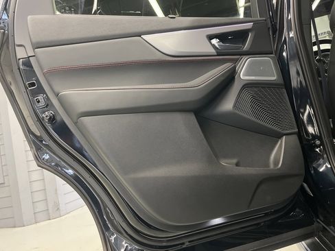 Used 2025 Acura MDX A-Spec image 30