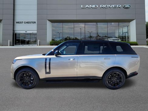 New 2026 Land Rover Range Rover Long Wheelbase SE AWD/4WD image 5