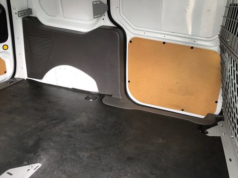 Used 2020 Ford Transit Connect XL FWD image 22