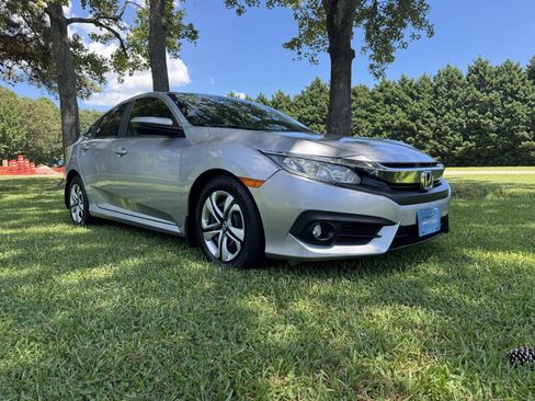 Used 2017 Honda Civic LX image 5