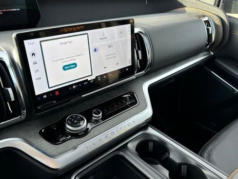 New 2026 Ford Expedition Tremor image 35