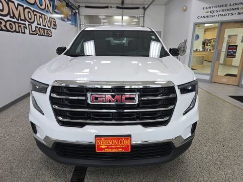 Used 2026 GMC Acadia Elevation AWD/4WD image 2