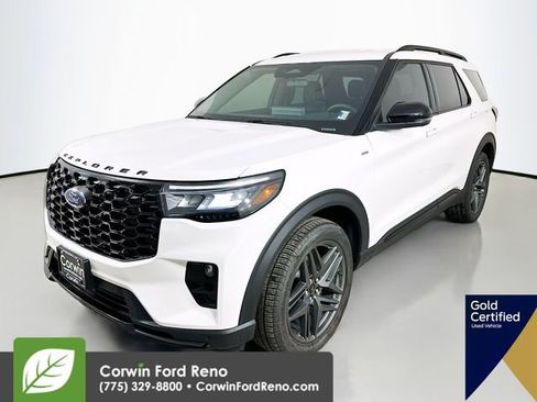 Certified 2026 Ford Explorer ST-Line w/ ST-Line Street Pack AWD/4WD image 4