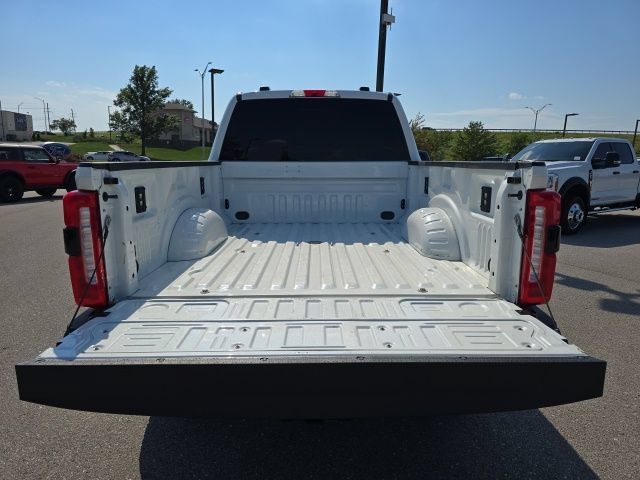 Used 2024 Ford F250 Lariat w/ Chrome Package AWD/4WD image 16