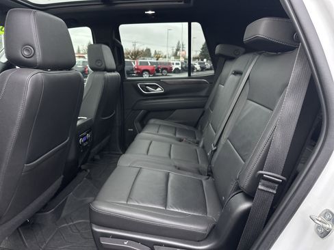 Used 2022 Chevrolet Tahoe Z71 w/ Z71 Off-Road Package image 11