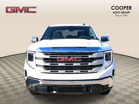 New 2026 GMC Sierra 1500 SLE w/ Max Trailering Package image 11