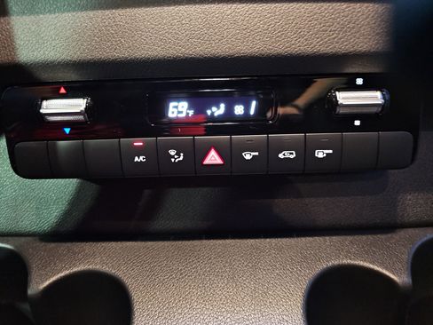 New 2026 Mercedes-Benz Sprinter 2500 image 23