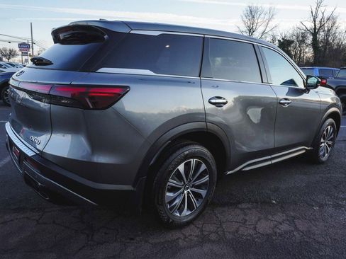 Used 2025 INFINITI QX60 Pure w/ Cargo Package image 5