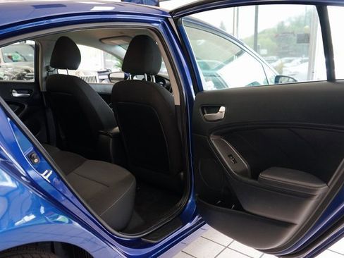 Used 2018 Kia Forte LX image 37