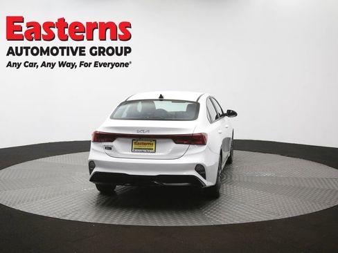 Used 2022 Kia Forte LXS FWD image 37