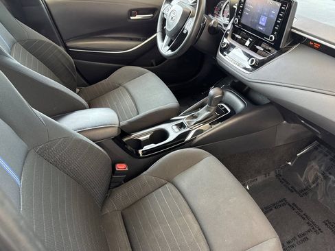 Certified 2022 Toyota Corolla SE w/ SE Premium Package FWD image 21