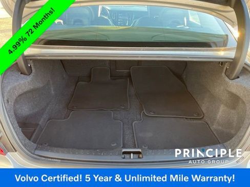 Certified 2024 Volvo S60 B5 Core image 27