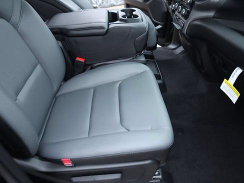 New 2026 RAM 1500 Tradesman AWD/4WD image 12