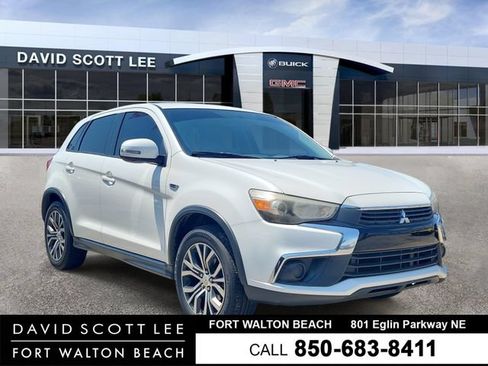 Used 2017 Mitsubishi Outlander Sport LE FWD image 1