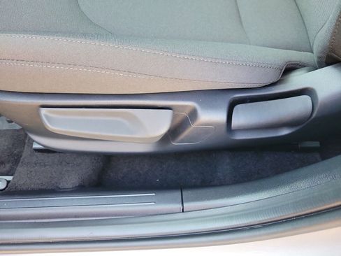 New 2026 Kia K4 FWD image 21