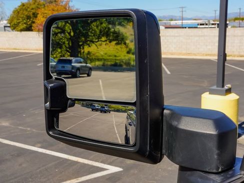 Used 2024 Chevrolet Silverado 2500 LTZ w/ LTZ Plus Package image 18