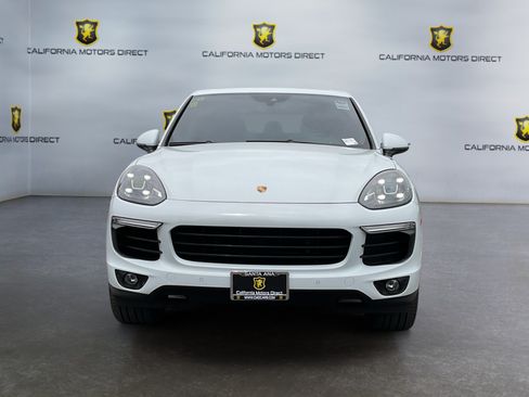 Used 2016 Porsche Cayenne S AWD/4WD image 2