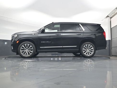Used 2021 GMC Yukon Denali w/ Denali Premium Package image 27