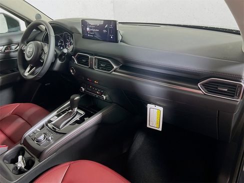 New 2025 MAZDA CX-5 Carbon Edition image 22