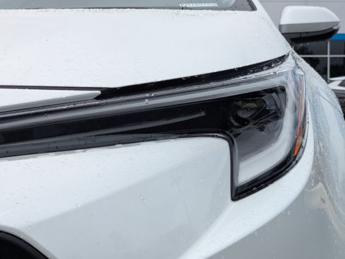 Used 2024 Toyota Corolla XLE FWD image 31