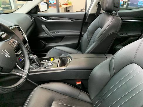Used 2021 Maserati Ghibli S Q4 image 12