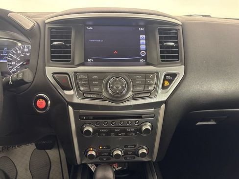 Used 2019 Nissan Pathfinder SL FWD image 27