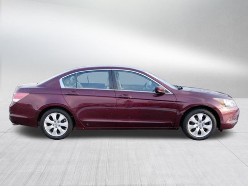 Used 2010 Honda Accord EX-L image 8