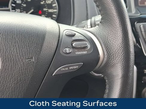 Used 2020 Nissan Pathfinder SV AWD/4WD image 8