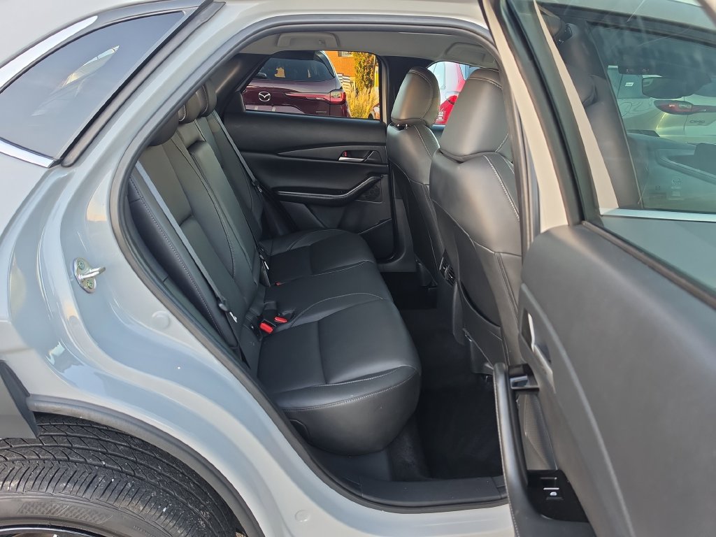 Certified 2025 MAZDA CX-30 AWD 2.5 S w/ Select Sport Pkg image 13