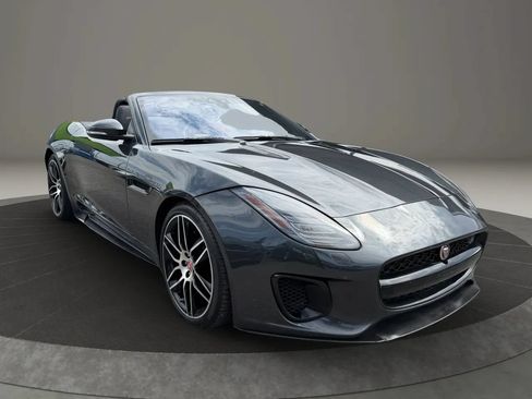 Used 2020 Jaguar F-TYPE Convertible RWD image 10