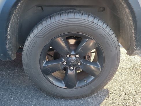 Used 2020 RAM 1500 Warlock RWD image 7