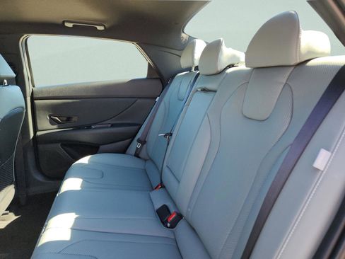 New 2026 Hyundai Elantra Limited image 12