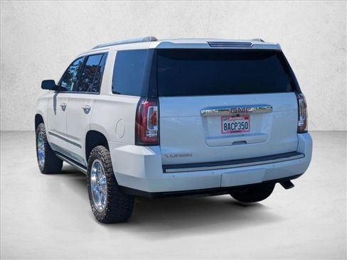 Used 2017 GMC Yukon Denali w/ Open Road Package image 8