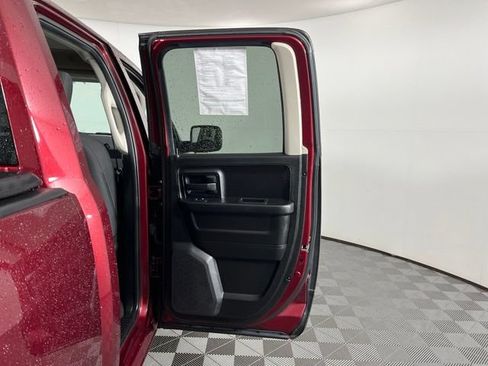 Used 2019 RAM 1500 Express w/ Express Value Package AWD/4WD image 37