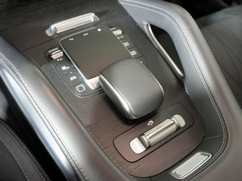Certified 2025 Mercedes-Benz GLS 63 AMG 4MATIC image 27